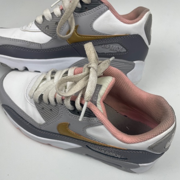 ✅ NIKE Airmax Beautiful Used condition ALL OFFERS ACCEPTED ! - Picture 3 of 13